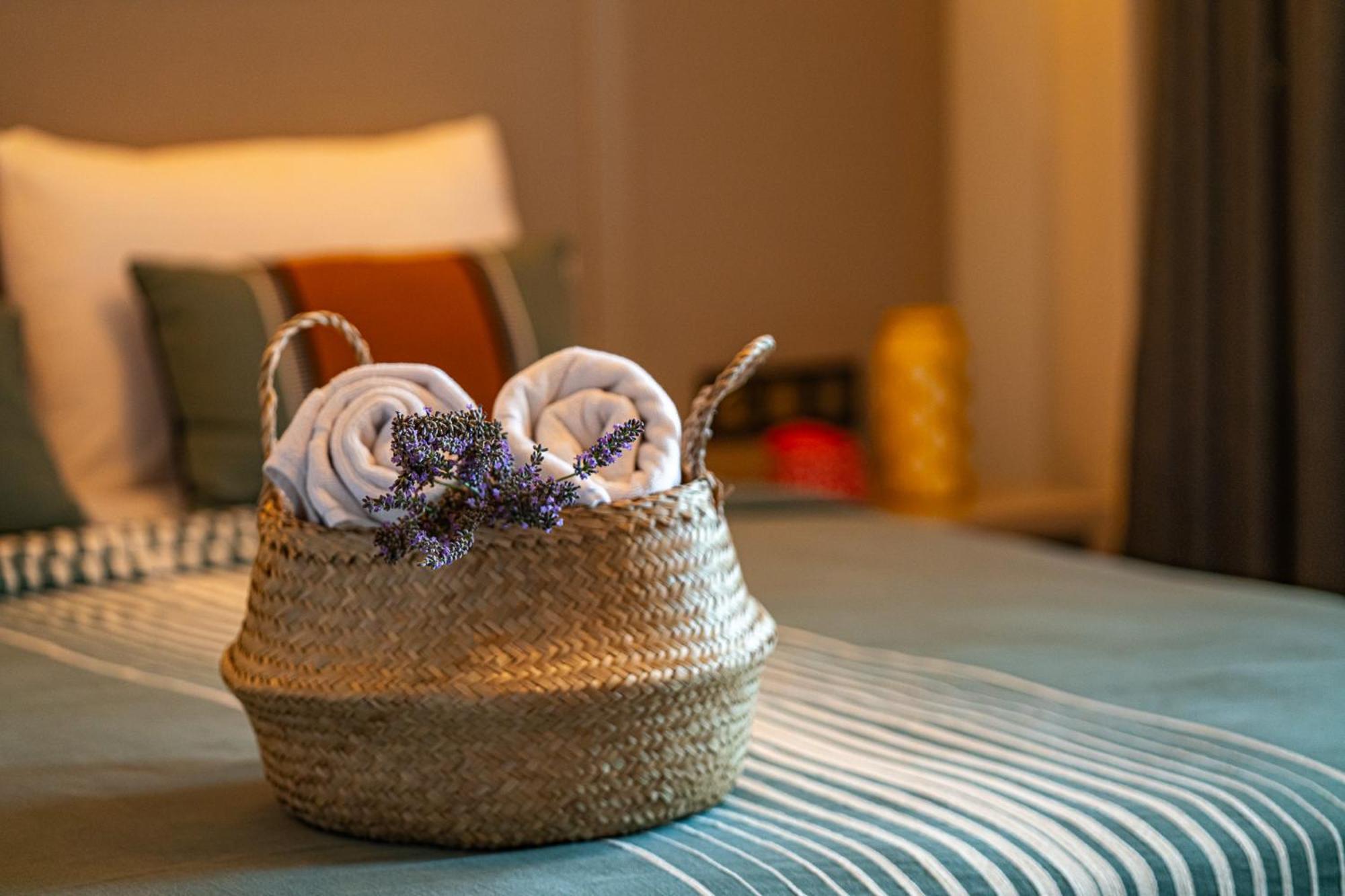 Aparthotel Oikos Bozcaada Esterno foto