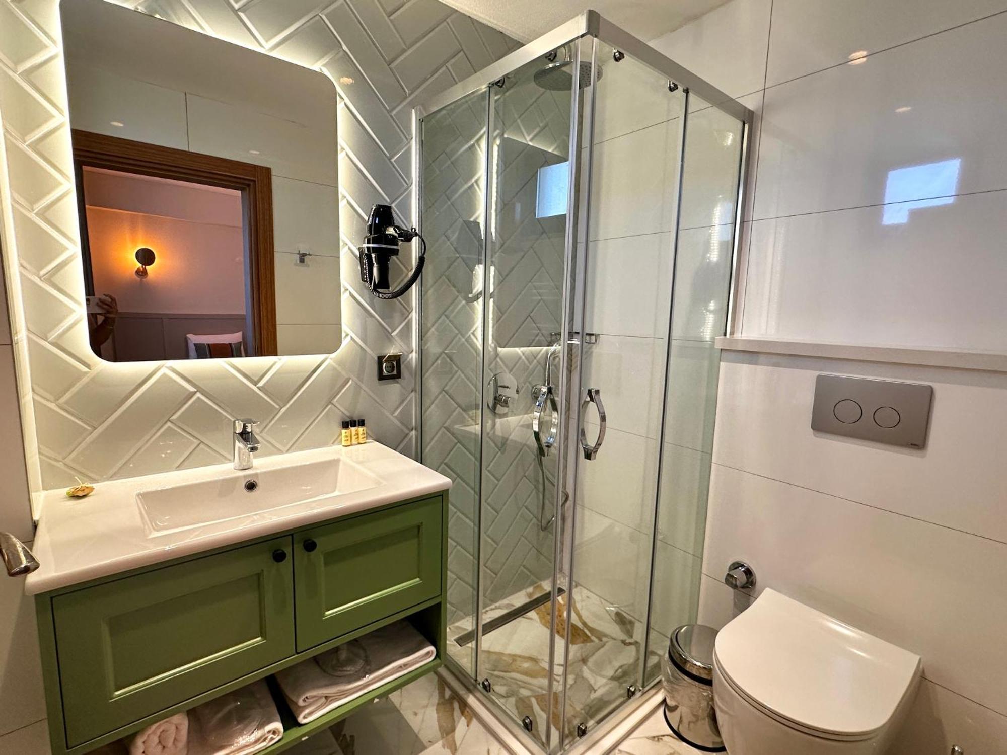 Aparthotel Oikos Bozcaada Esterno foto
